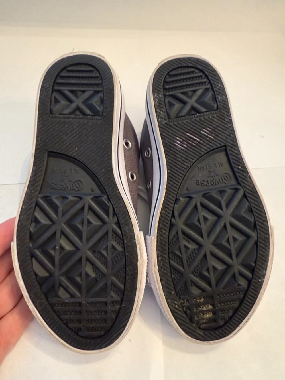 Converse Chuck Taylor All Star Street Trainers Sneakers Kids Size 11. Unisex
